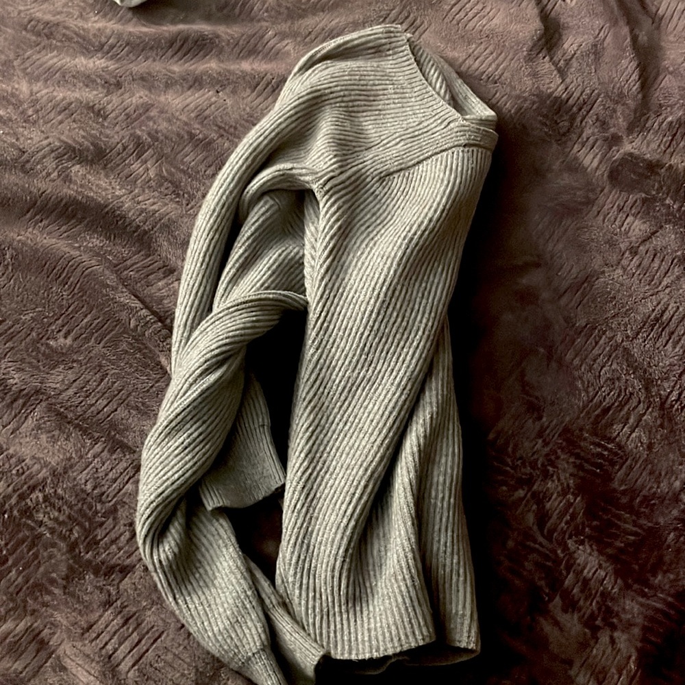 Women’s. Blouse. Gray. Small - 6. Shein.